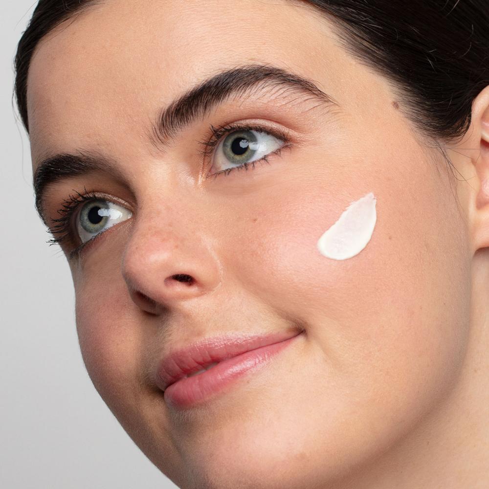Rejoice Light Facial Day Cream 60ml