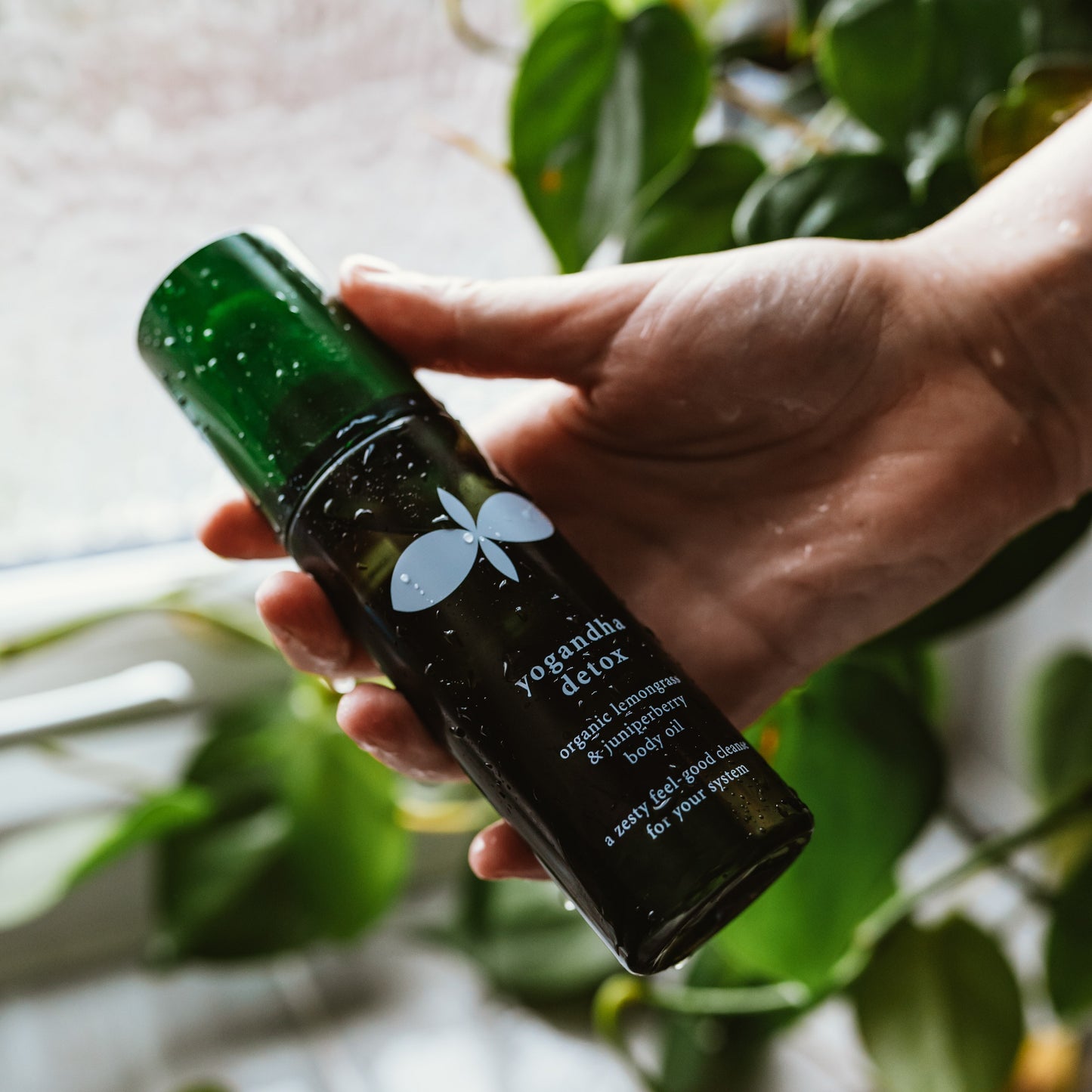 Yogandha  Detox Lemongrass & Juniper Berry Body Oil 125ml