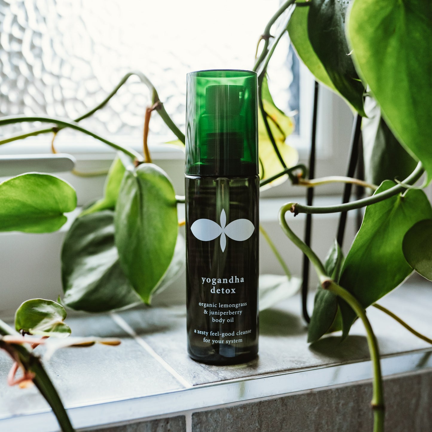 Yogandha  Detox Lemongrass & Juniper Berry Body Oil 125ml